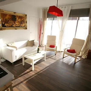 near-clot-sagrada-familia-apartment.catalonia-hotels.com/